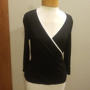 Chic Form Fitting Top